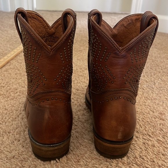 Frye Billy leather antique brass studded brown bootie - Picture 4 of 6